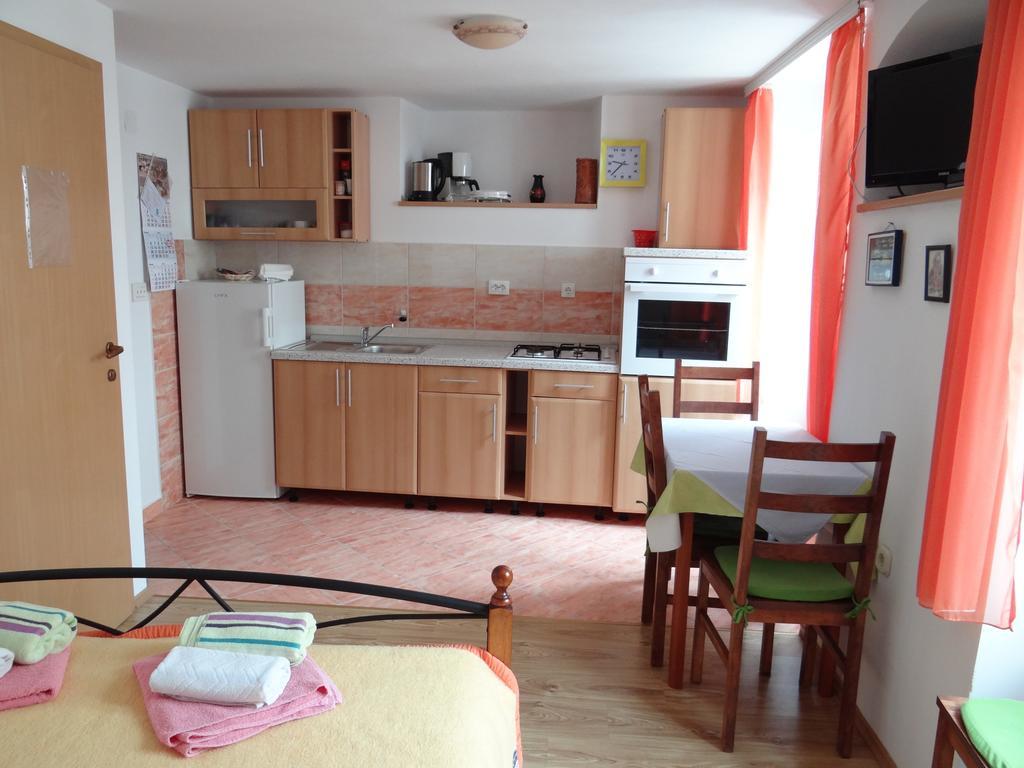 Apartments Sanja Baška Habitación foto